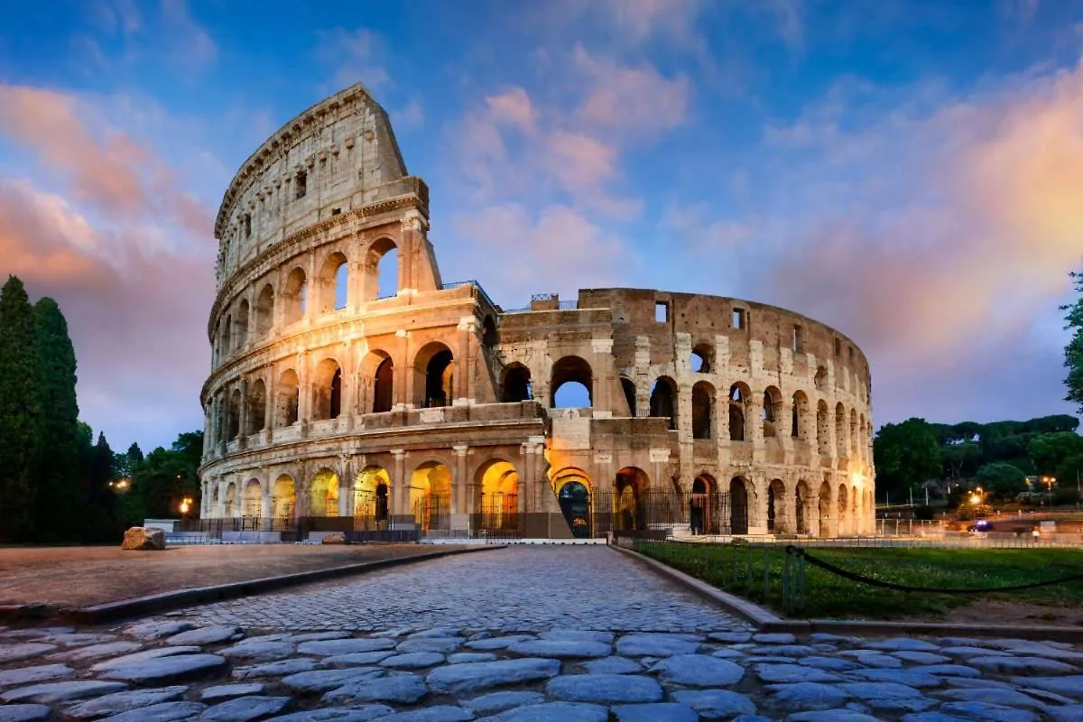 Re Di Roma-Suite Colosseo Modern Space With Free Netflix And Wifi Apartment